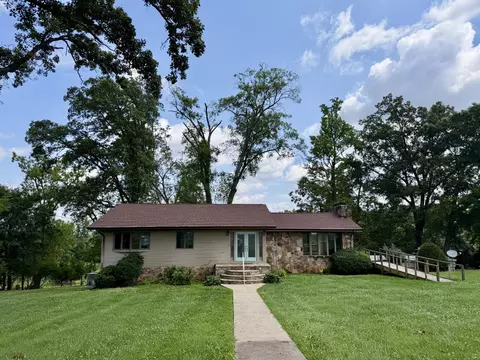 1225 Williams St, Decherd, TN 37324