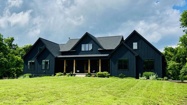 2284 Stephens Rd, Columbia, TN 38401