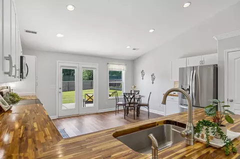 Kitchen - 2037 Sparrow St, Spring Hill, TN 37174 photo 2 of 4