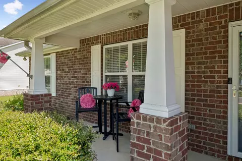 Exterior - 2037 Sparrow St, Spring Hill, TN 37174 photo 4 of 8