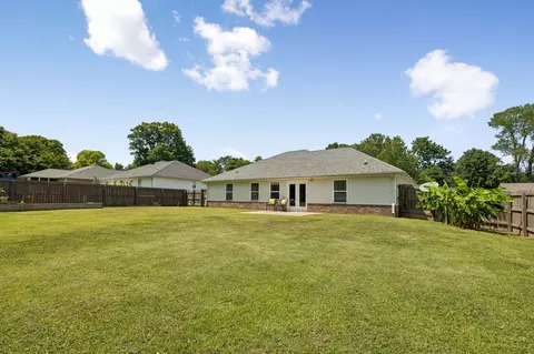 Exterior - 2037 Sparrow St, Spring Hill, TN 37174 photo 7 of 8