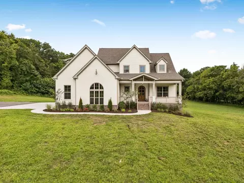 4289 Moore Ln, Culleoka, TN 38451