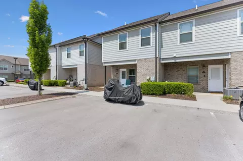 555 Gresham Ln #2 D, Murfreesboro, TN 37129 photo 9