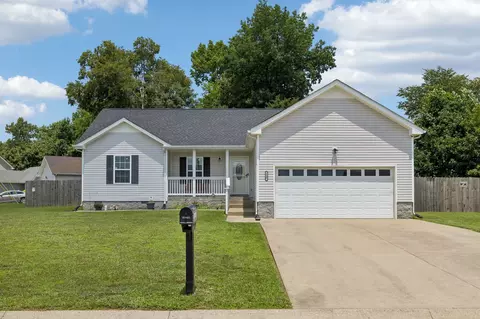 1397 Scrub Oak Dr, Clarksville, TN 37042