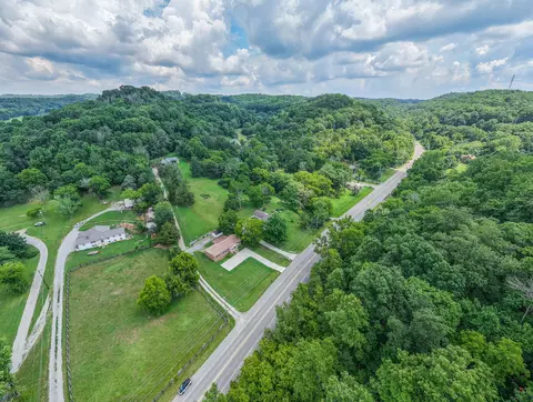 4218 Long Hollow Pike, Goodlettsville, TN 37072
