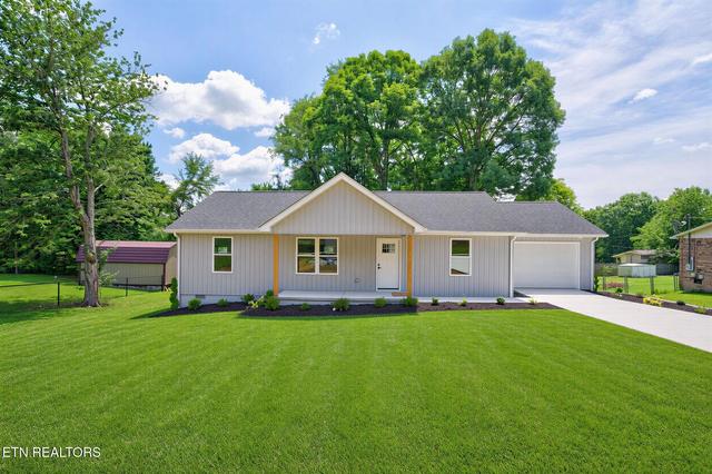 430 Rhododendron Cir, Crossville, TN 38555