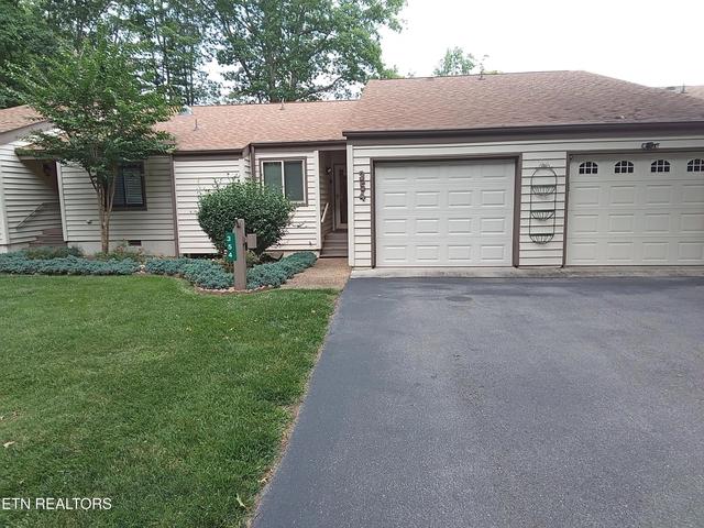 354 Lake Catherine Ln, Crossville, TN 38558