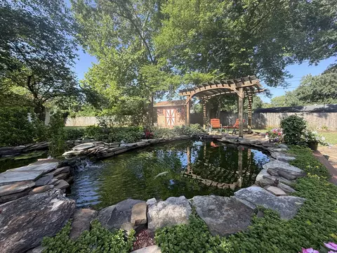 204 Park Ln, Clarksville, TN 37042