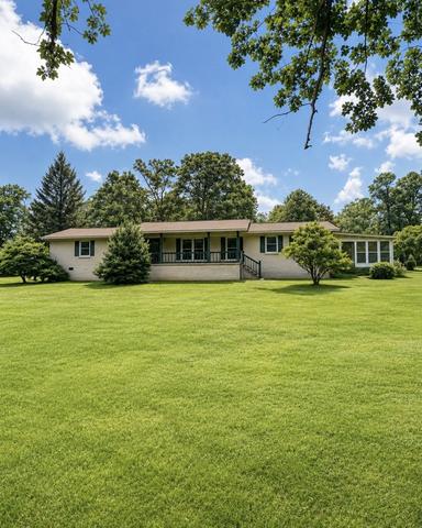 127 Mary St, Tracy City, TN 37387
