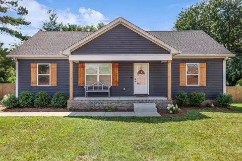 121 Oak Hill Dr, Portland, TN 37148