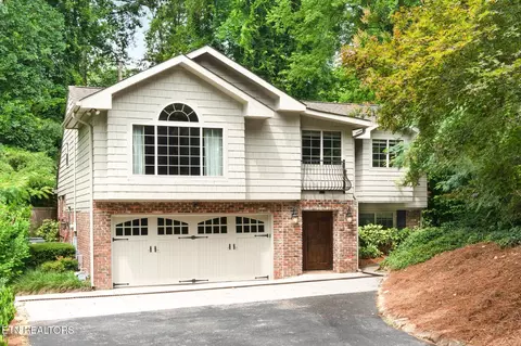 561 Noelton Dr, Knoxville, TN 37919