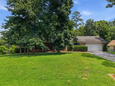 9511 Timberlog Dr, Chattanooga, TN 37421