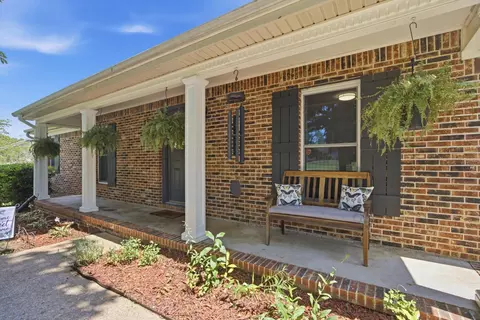 9511 Timberlog Dr, Chattanooga, TN 37421