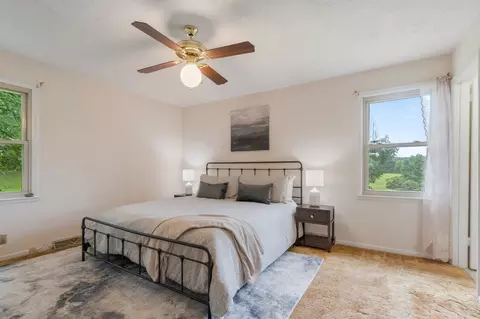 Bedroom - 2054 Ridgecrest Cir, Dickson, TN 37055 photo 1 of 5