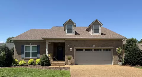 109 Sugar Tree Ln, Columbia, TN 38401