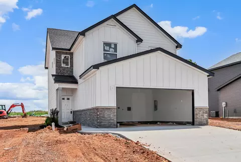 2697 Brewster Dr, Clarksville, TN 37042