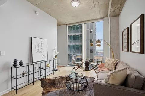 415 Church St #2411, Nashville, TN 37219