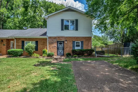 226 Macfie Dr, Madison, TN 37115