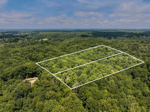 2 Greenbrier Rd, Franklin, TN 37064