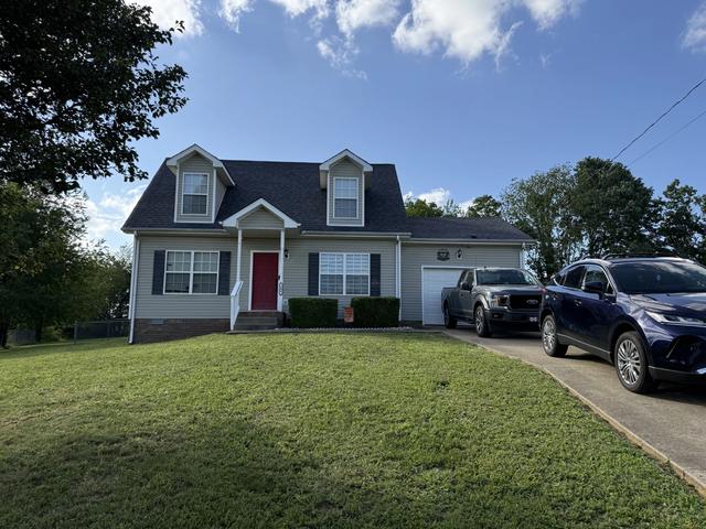 106 Chase Ct, Oak Grove, KY 42262