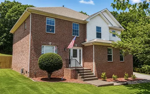 112 Buckhaven Ct, Hendersonville, TN 37075