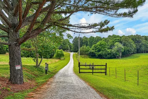 Other - 211 Arizona Ln, Walling, TN 38587 photo 2 of 12
