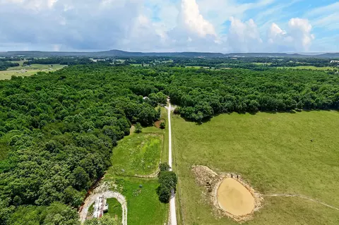 View/Area - 211 Arizona Ln, Walling, TN 38587 photo 6 of 9