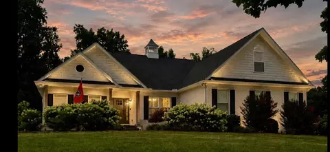 2711 Ernest Hawkins Rd, Columbia, TN 38401