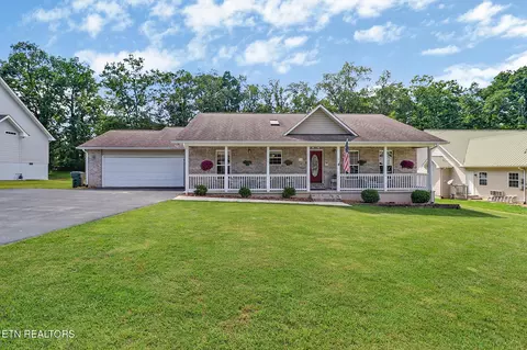 21 Knights Way, Crossville, TN 38571
