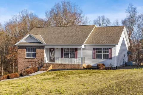 208 Whispering Hills Dr SE, Cleveland, TN 37323