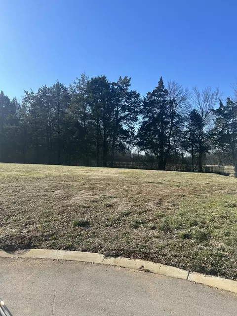 23 Grove Park Dr NE, Cleveland, TN 37312