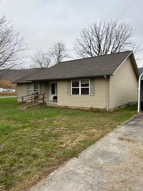 1204 Sandtown Rd, Spring City, TN 37381