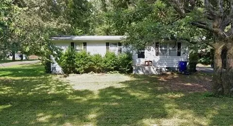 2501 NE Peach Orchard Hill Rd, Cleveland, TN 37323