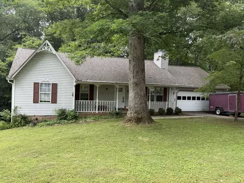 762 Spring Valley Rd, Cookeville, TN 38501