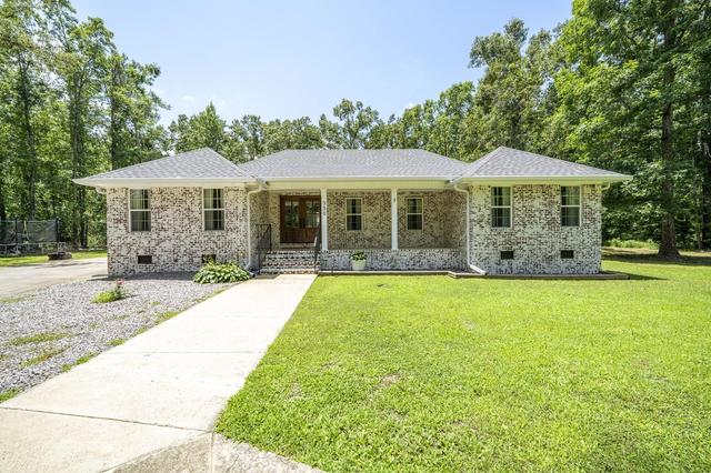 330 Robin Hood Loop, Savannah, TN 38372