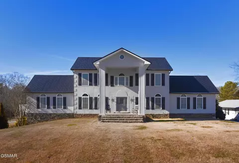 740 Pollard Rd, Kodak, TN 37764