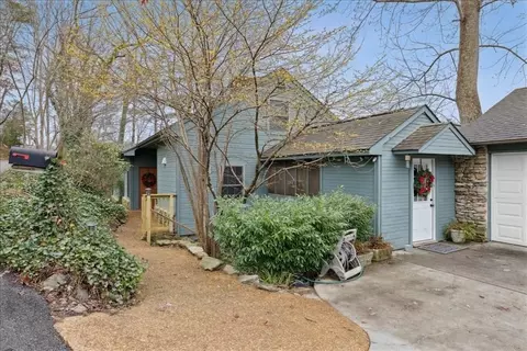 255 Poplar Ln, Gatlinburg, TN 37738