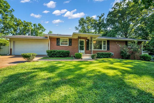 115 Atkinson Hts, Centerville, TN 37033