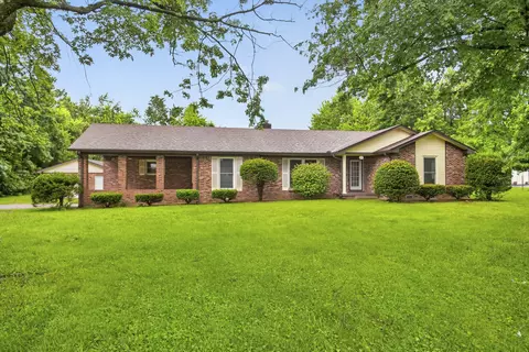647 52 E Hwy E, Portland, TN 37148