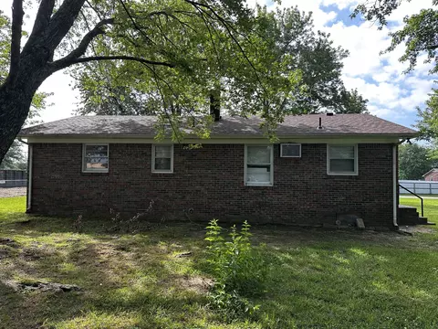 Exterior - 817 Irvin Ln, Loretto, TN 38469 photo 2 of 2