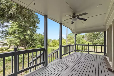 Exterior - 2209 Ruth St, Springfield, TN 37172 photo 6 of 9