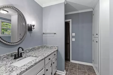 Bath - 2209 Ruth St, Springfield, TN 37172 photo 1 of 4