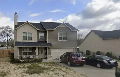 203 Maple Leaf Ct, Smyrna, TN 37167