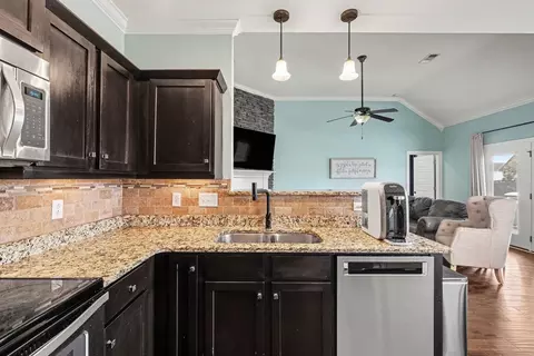 Kitchen - 4835 Conquer Dr, Murfreesboro, TN 37128 photo 4 of 4