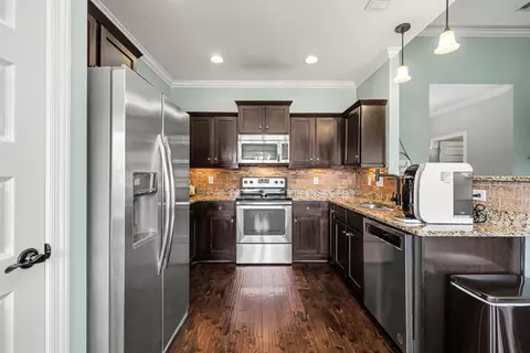 Kitchen - 4835 Conquer Dr, Murfreesboro, TN 37128 photo 3 of 4