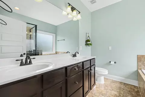 Bath - 4835 Conquer Dr, Murfreesboro, TN 37128 photo 1 of 5