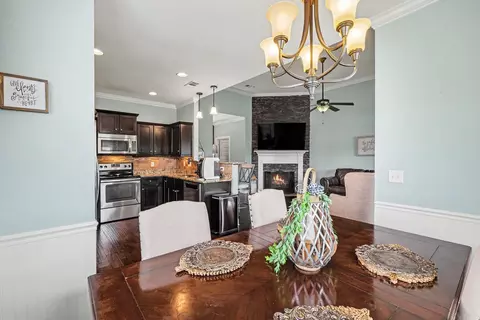 Dining - 4835 Conquer Dr, Murfreesboro, TN 37128 photo 1 of 2