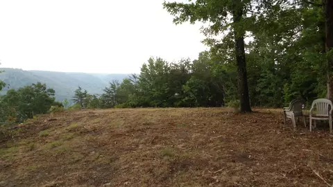 442 Valley View Cir, Wilder, TN 38589