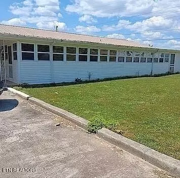 992 Shelly Rd, Decherd, TN 37324 photo 9