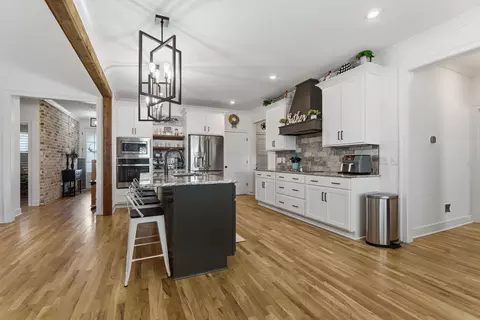 Kitchen - 3705 Carriage Dr, Murfreesboro, TN 37128 photo 7 of 7